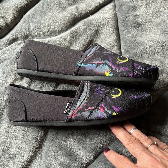 BOBS From Skechers Lil’ Gato Slip On Women’s shoes Size 7 - Picture 2 of 4